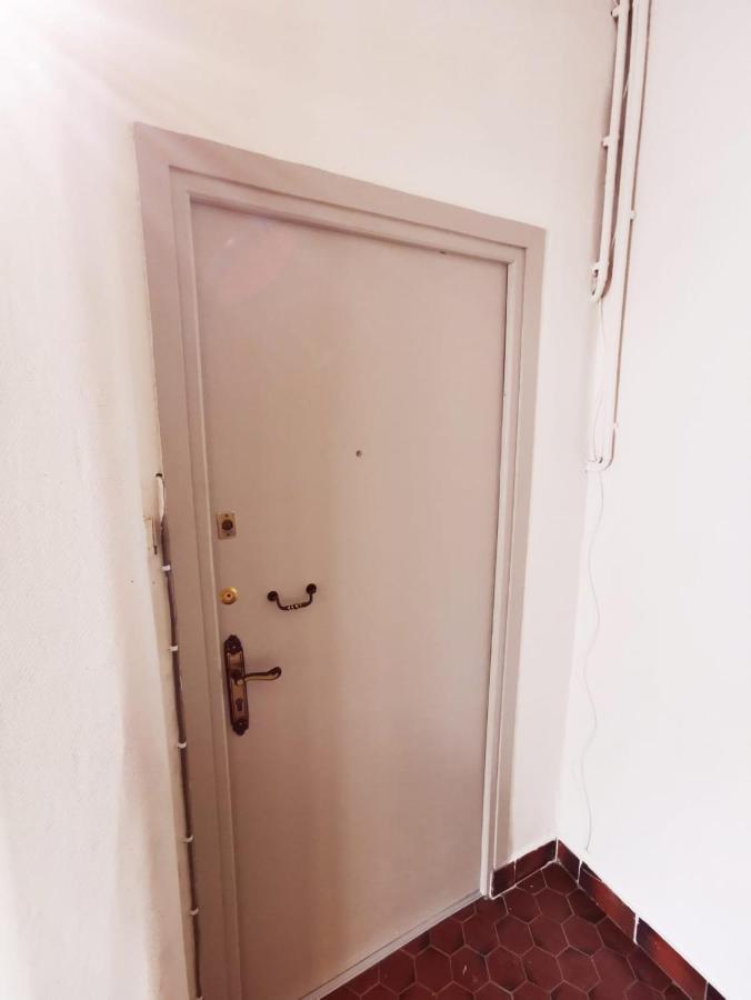 Appartement Pres De La Gare Rer C-Spacieux 4 Pieces เอตอมป์ส ภายนอก รูปภาพ
